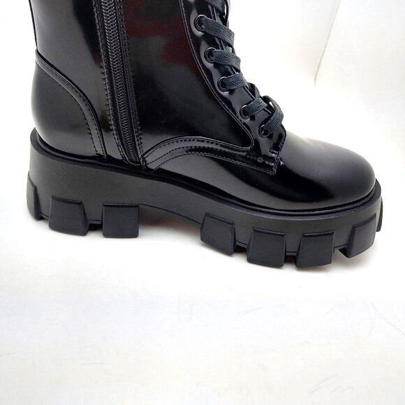 SHOEDAZZLE WOMEN REVERIE BOOTIE - Size 8.5 - Picture 10 of 16